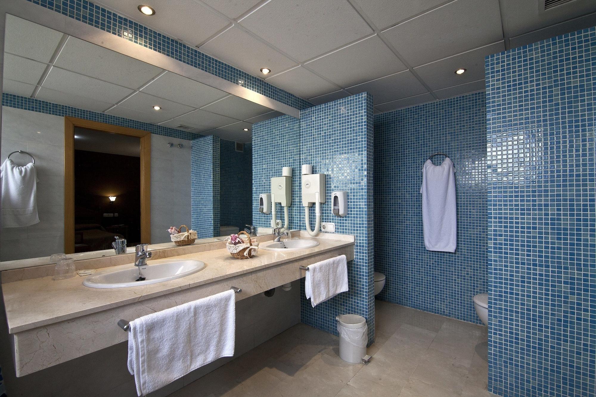 Hotel Tocina Business Albolote Eksteriør bilde